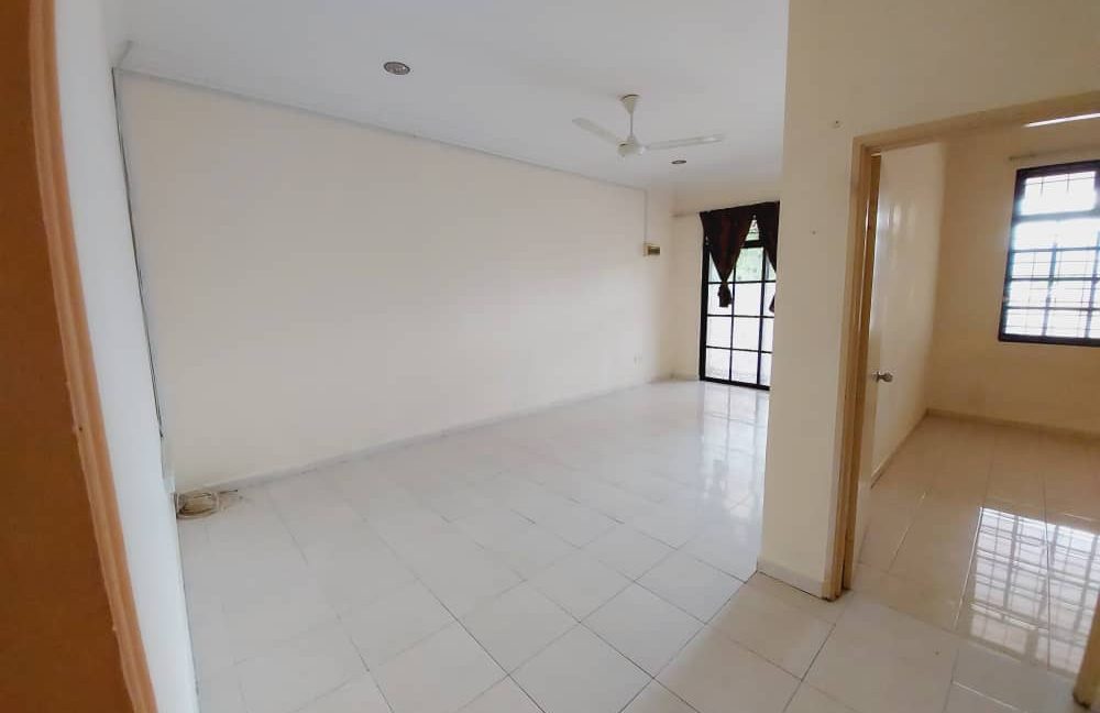 TAMAN DESA PUTERI 12