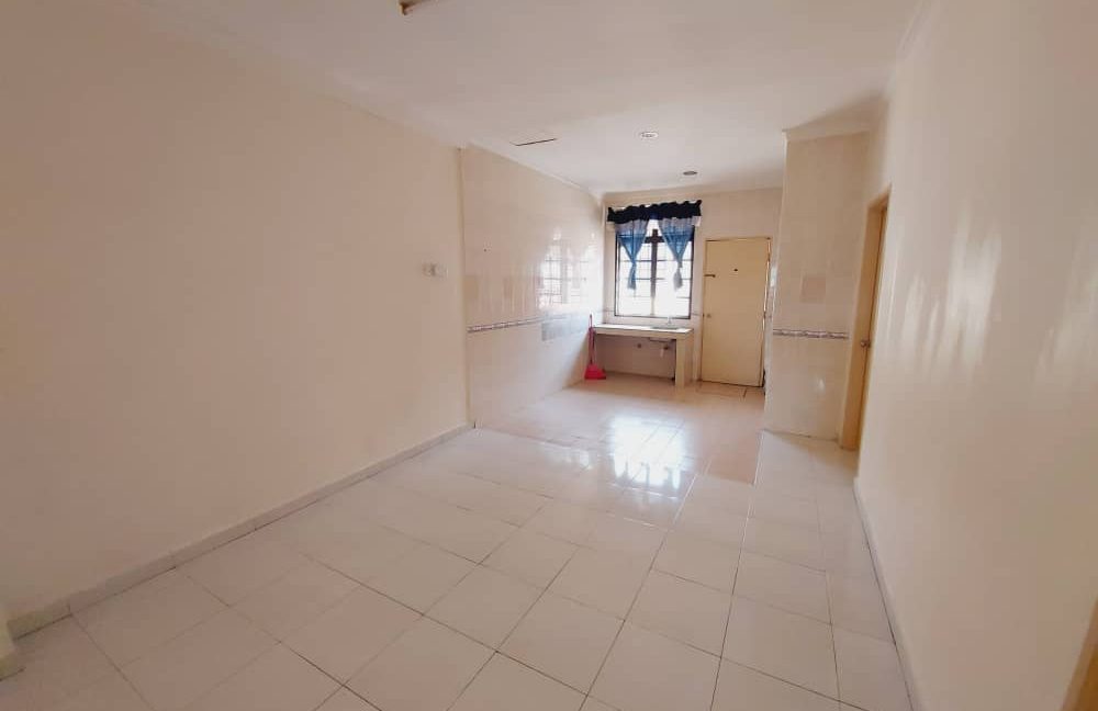 TAMAN DESA PUTERI 13