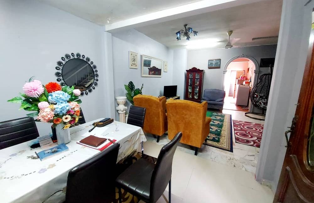 TAMAN EKA MATAHARI - 10