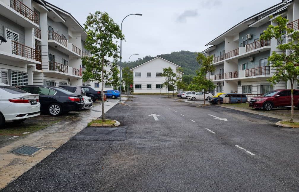 Ejen Hartanah Ainsdale