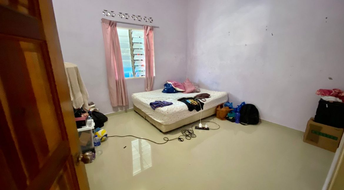 Banglo Kg Paroi - 10