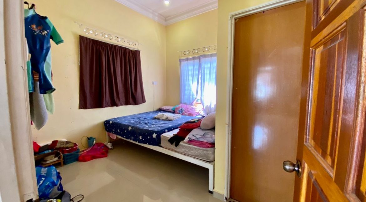 Banglo Kg Paroi - 15